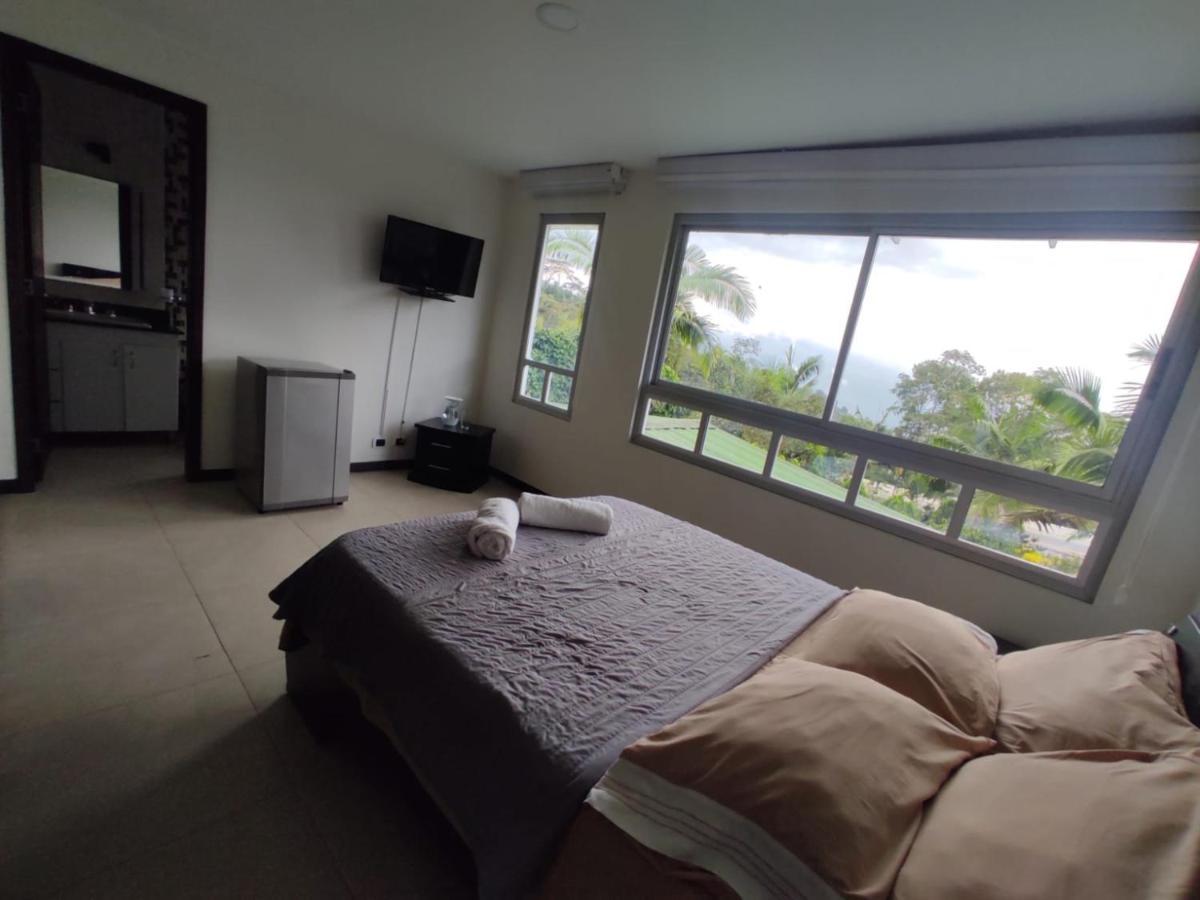Habitacion Privada En Finca Turistica Hualcala 라 메사 외부 사진