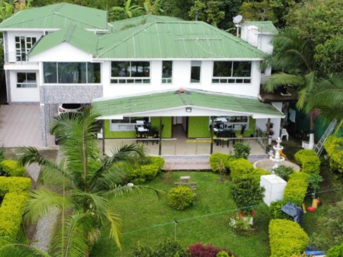 Habitacion Privada En Finca Turistica Hualcala 라 메사 외부 사진