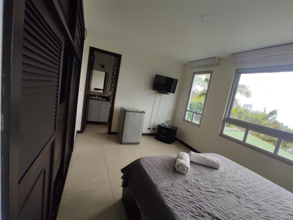 Habitacion Privada En Finca Turistica Hualcala 라 메사 외부 사진