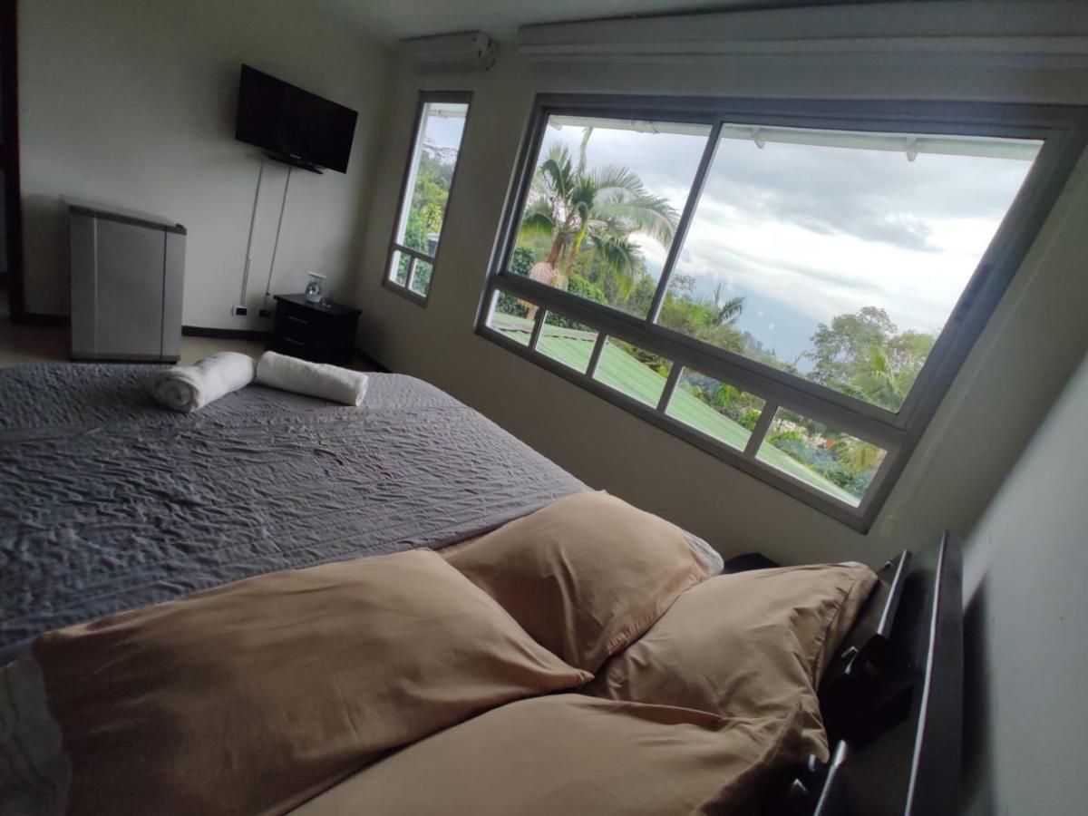Habitacion Privada En Finca Turistica Hualcala 라 메사 외부 사진