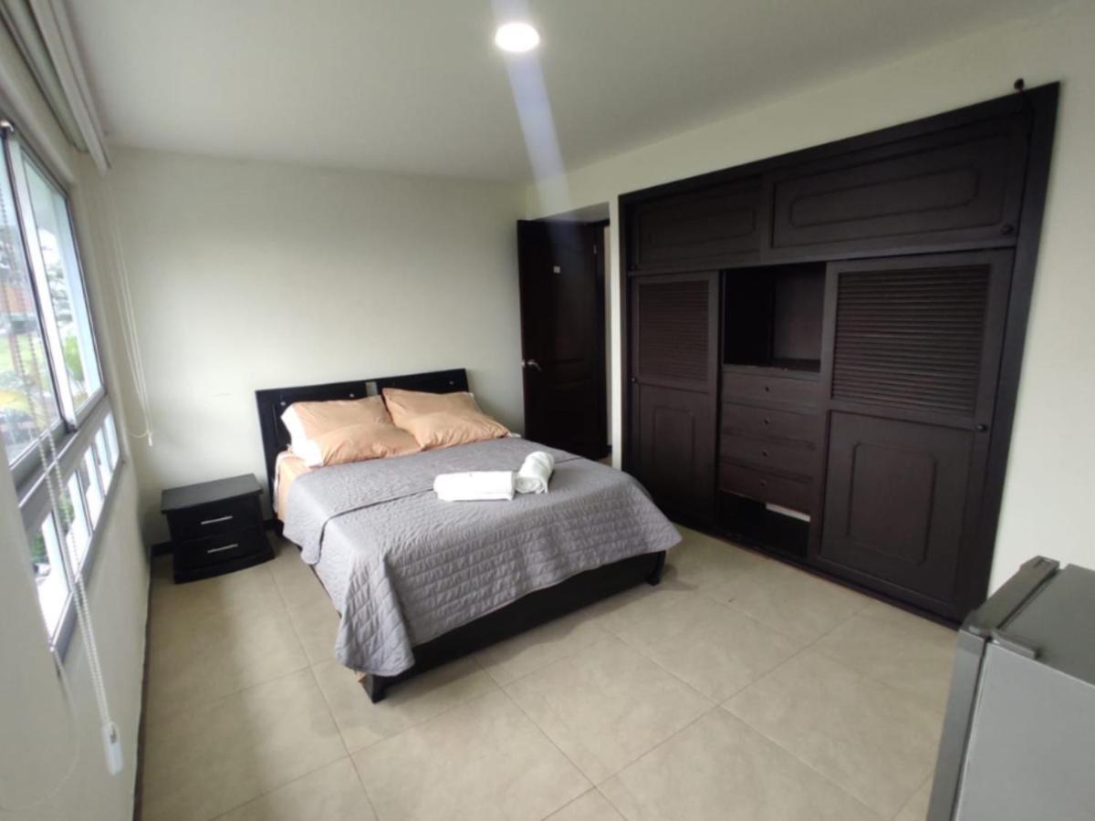 Habitacion Privada En Finca Turistica Hualcala 라 메사 외부 사진